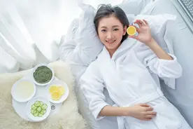 女性朋友平时别贪吃，这几种食物会加速衰老，再馋也要管住嘴图片