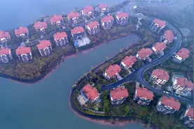 买方以住房抵押贷款的方式买房，过户后却取消了放款，卖家咋办？图片