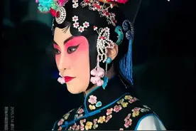 张火丁的铁镜公主，发出京剧舞台上最艺术的一声叹息图片