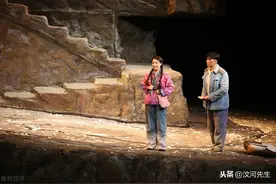 《平凡的世界》：贺秀莲的病危，为什么说是给男人的警醒？图片