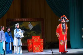 女人执着真可怕 | 秦香莲为什么让陈世美死？图片