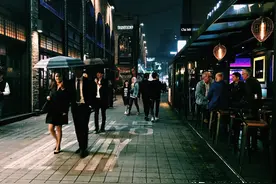 首尔夜店集体感染仍在继续，梨泰院为何原叫“异胎院”？图片