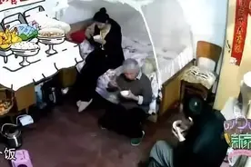 一家3口住28㎡，妈妈睡杂物间，爸爸租房住，剩女35岁未婚失业图片