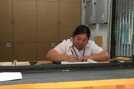 卧虎藏龙！大学生考会计证差一分没过，宿管阿姨陪考一次性通过图片