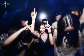 “不要以爱的名义，去绑架那些爱你的人”，真希望你不那么爱我图片