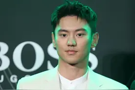 宁泽涛发“鸡汤”文，疑是暗讽孙杨，再掀口水战图片