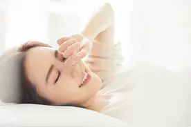 有起床气的人凶别人应该被包容吗：对不起，没有人有义务惯着你图片