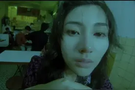 零距离拍摄李嘉欣与杨采妮后，王家卫展示了什么叫“咫尺天涯”图片