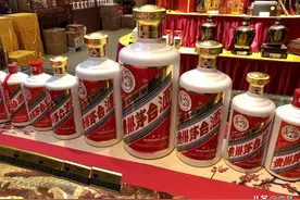 茅台酒瓶身的十七大暗记（下）图片