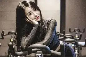 520女友想吃香肠图片