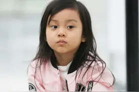李小璐为争夺抚养权为甜馨改姓？晒出女儿的画作，暴露了答案图片