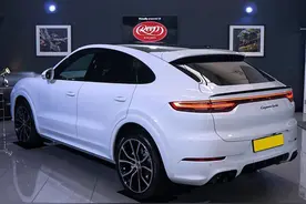 性能不输奥迪RS Q8的保时捷Cayenne Coupe！图片