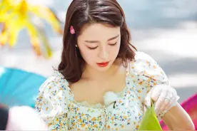 吉娜穿“挤奶衫”秀事业线好身材，又仙又欲，撩爆了图片