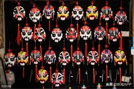 洪雪飞，饰演阿庆嫂名响全国，走穴演出途中遭车祸，53岁命殒戈壁图片
