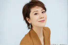 40岁后的女人，保养做好3点，皮肤紧致显年轻，远离“中年感”图片