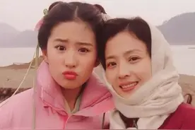 大美女刘晓莉：为了女儿刘亦菲，放弃了事业，丢掉了婚姻图片