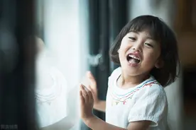 我的调皮妹妹图片
