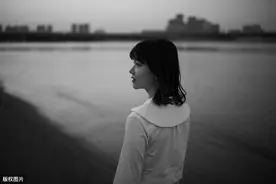 小说：父亲要娶毁我家庭的女人回家，我欣然同意，憋好大招等她图片
