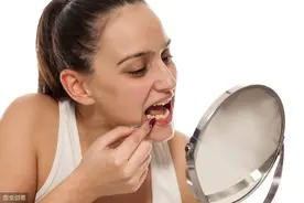 牙签你选对了吗，不正确的使用牙签，对口腔健康带来哪些损害图片