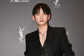 靠“卖惨”出道的时代过去了，娱乐圈遍地都是富二代图片