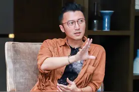 谢霆锋回归《中国好声音》，有颜有才华，型男范十足！造型很惊艳图片