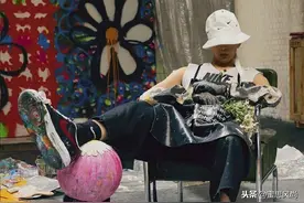 骨子里的洒脱没人能模仿！权志龙的时尚根本就是艺术品！无法复制图片