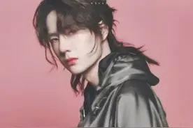 王一博、肖战、蔡徐坤三大帅哥卷发大PK！谁的卷发造型更胜一筹？图片