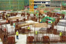 “一对一”服务 着力通“堵点” 五象新区内建设项目基本实现全面复工图片