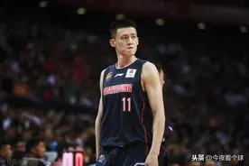 杜锋首次回应广东队内线：周鹏改打中锋，重点培养曾繁日图片