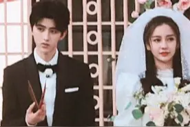 《奔跑吧》让蔡徐坤和baby“拜堂”，男方无笑脸，女方笑得很灿烂图片