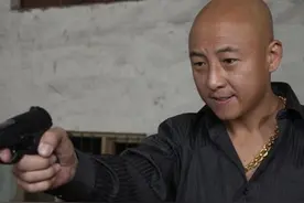 从歌手到金牌配角，周晓鸥拍完《龙岭迷窟》后，卖力宣传自己新歌图片