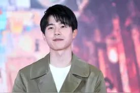 23岁刘昊然考上事业编！明星都开始争“铁饭碗”网友不淡定了图片