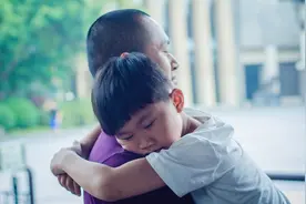 真有比亲爸还好的后爸吗？3个随母再嫁的孩子自白：心态好最重要图片