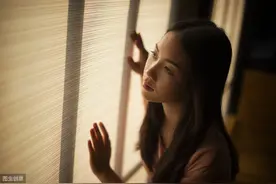 小说：怀孕后发现男友秘密，走出手术室她开始布局让渣男得到教训图片