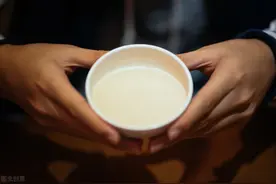 古人的冬日生活：如何正确打开冬天的第一杯奶茶？图片