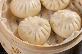 天津这家连辣椒油都收费老字号包子铺，每天座无虚席，津门老味道图片