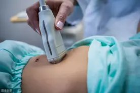女生吐槽：阴道B超很不舒服，做普通的B超不好吗？图片