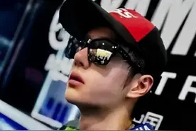 两车圈人士发千字长文怼王一博，称跟无赖玩浪费时间，暗讽其作秀图片