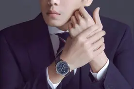 手是男人第二张脸，张若昀和王凯的手真好看，看到邓伦的手我笑了图片