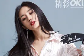 杨幂太有范！丝绸衬衫搭皮裙显无比高级，“甜飒”造型来袭图片