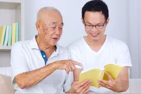 “久病床前无孝子”：并非不孝，而是因为经济实力不足图片