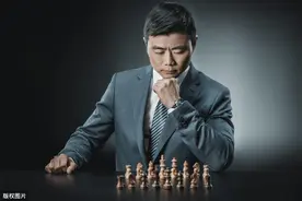 疫情裁员，32岁的我，靠打杂反而升职加薪图片