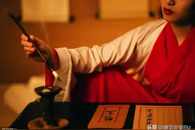 古风相思：一段凄美错付的爱情，一夜染红命运的白衣图片