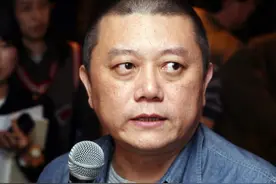 王朔：为啥评价白岩松是“肉喇叭”？不抬杠，如此言论真的准确吗图片