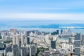 深圳楼市冰火两重天：南山房价破10万，龙岗房价低至4万图片