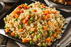 赌王何鸿燊最爱“皇帝炒饭”，1碗价值5000港币，究竟有多好吃？图片