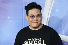 苏永康任亚姐决赛嘉宾发福明显，身形肥肿难分，担心患癌多次体检图片