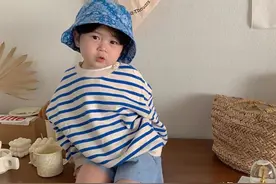 春季最帅气的韩系男宝宝时髦穿搭，穿成理想中小男友的样子图片