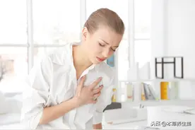 总感觉胸闷、气短，查心电图无异常，身体哪里出问题了？图片