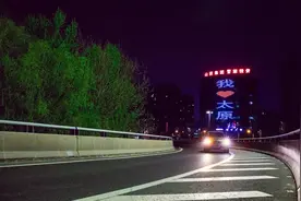 汽车上高速公路，匝道并入行车道5个技巧，快速掌握很实用图片